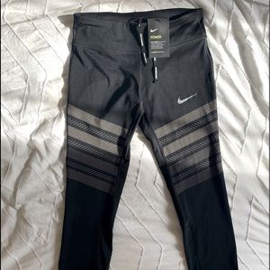 Nike brand new with tags leggings!
